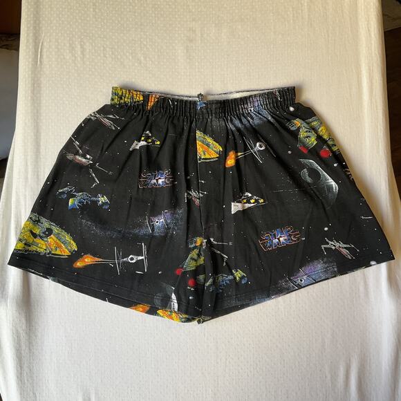 Star Wars Youth Boy Sleepwear M Black Shorts Boxer Graphic Print Spaceships - Picture 1 of 9